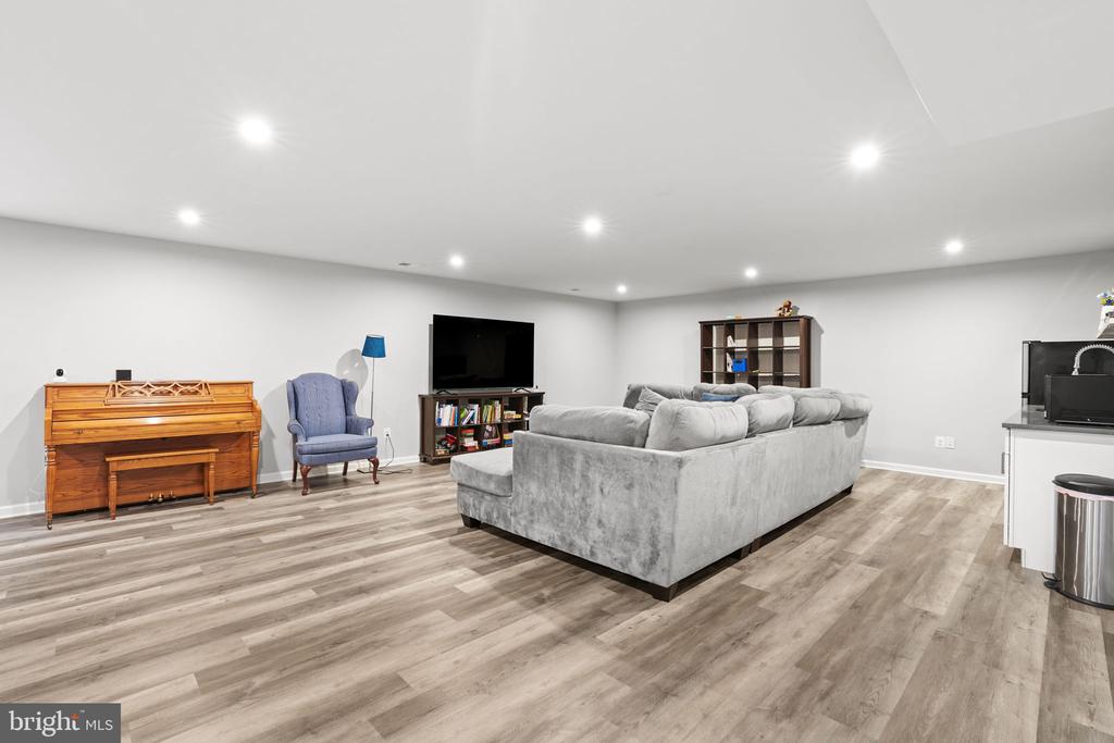 12405 SOUTHINGTON DRIVE