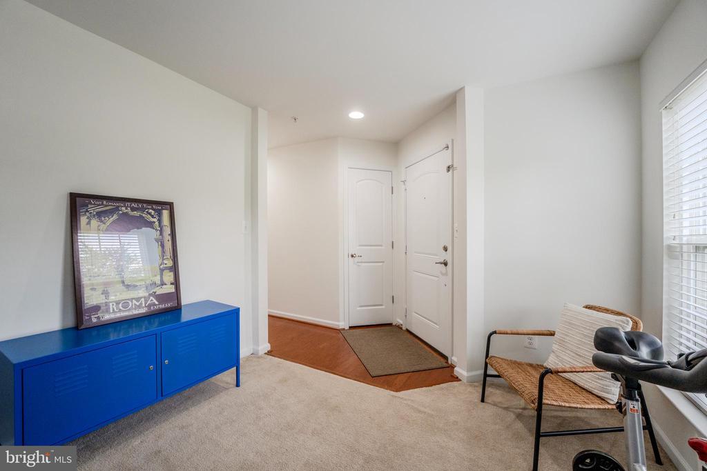 15409 ROSEMONT MANOR DRIVE