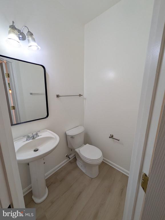 17289 VAUGHN LANE