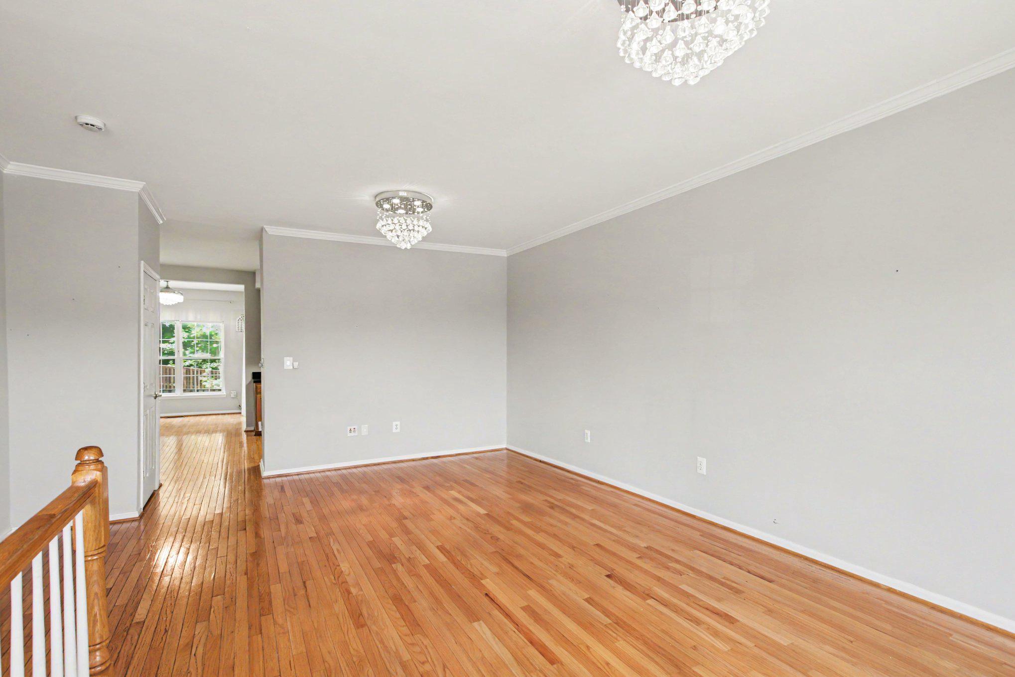 3395 BOUNTIFUL LANE