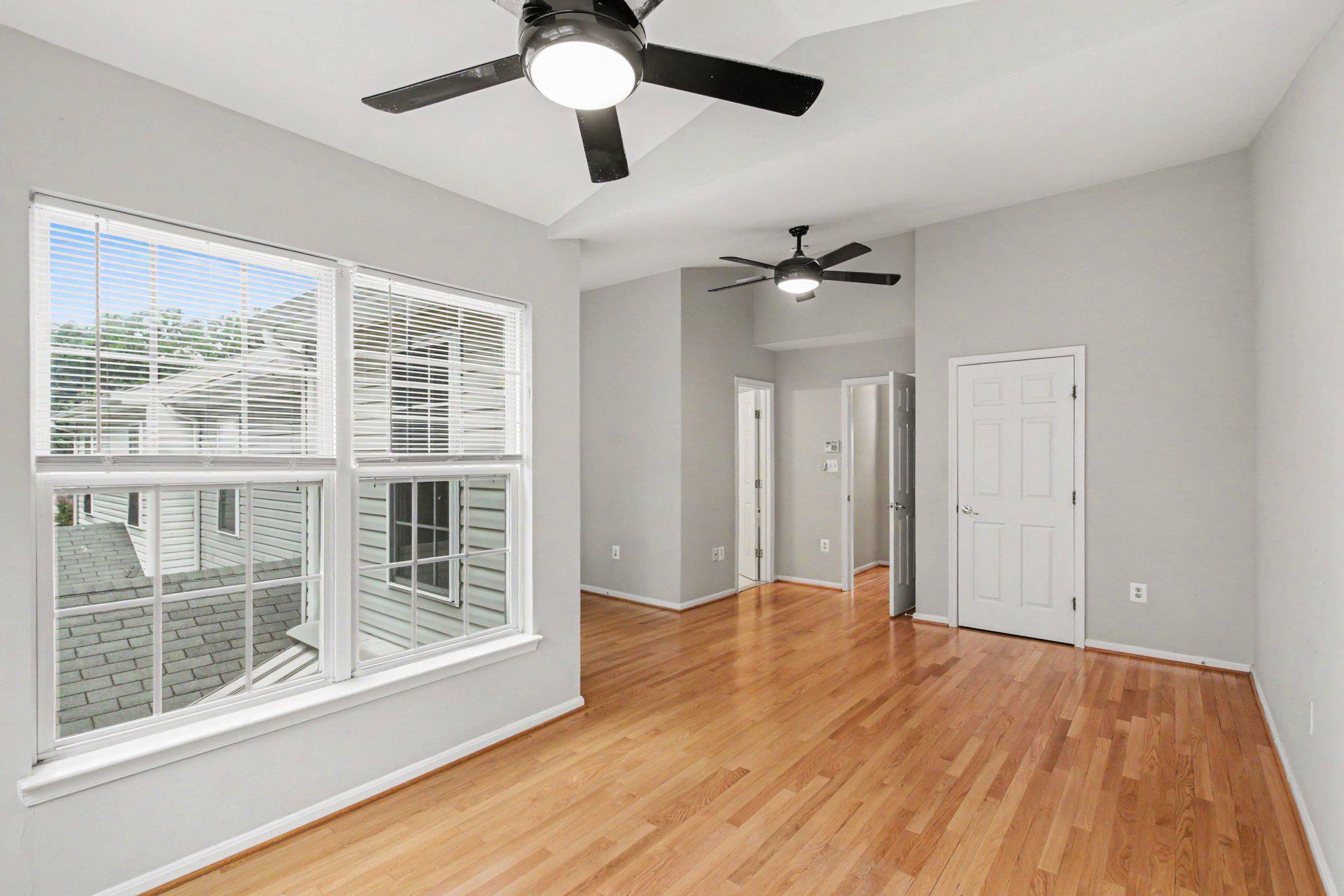 3395 BOUNTIFUL LANE