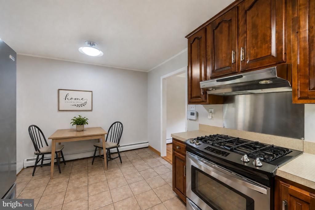 14208 BREMERTON DRIVE
