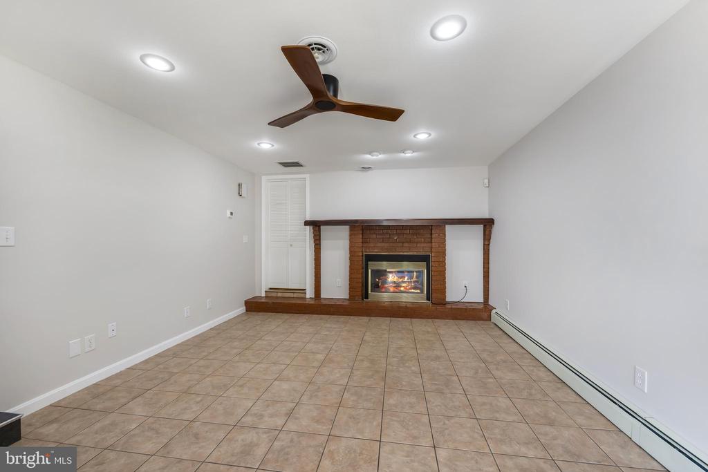 14208 BREMERTON DRIVE