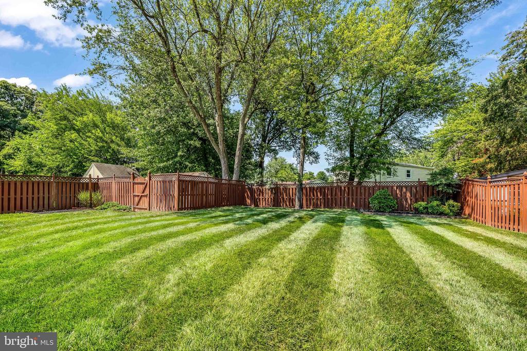 14208 BREMERTON DRIVE
