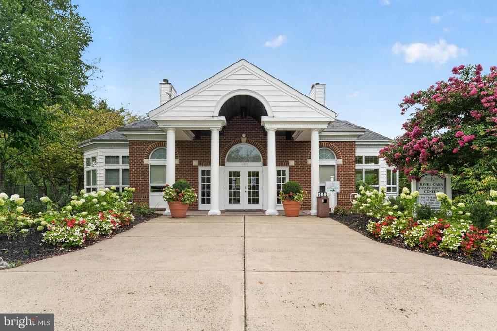 2893 CHEVOIT HILL COURT