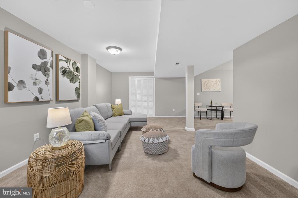 2893 CHEVOIT HILL COURT
