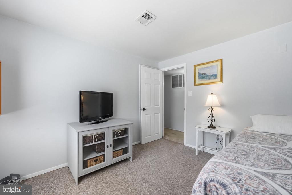 13632 KINGSMAN ROAD