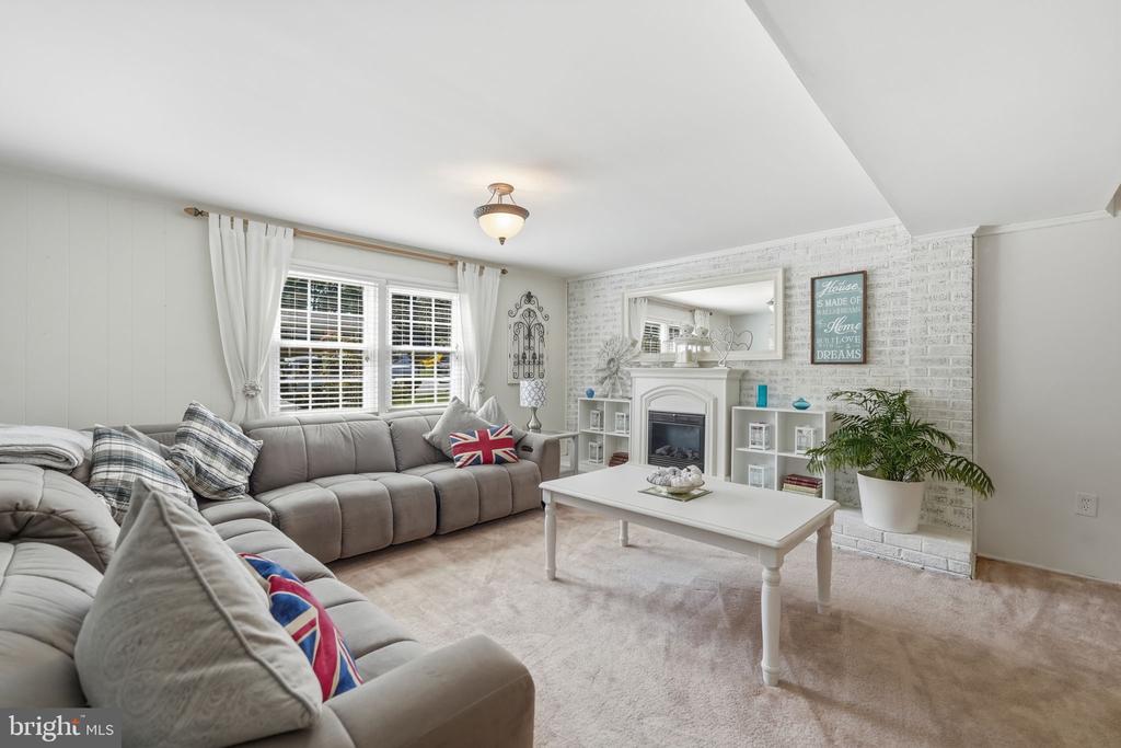 13632 KINGSMAN ROAD