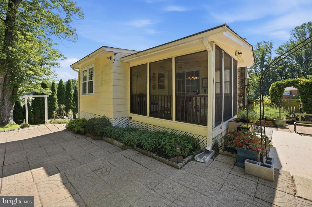 13632 KINGSMAN ROAD
