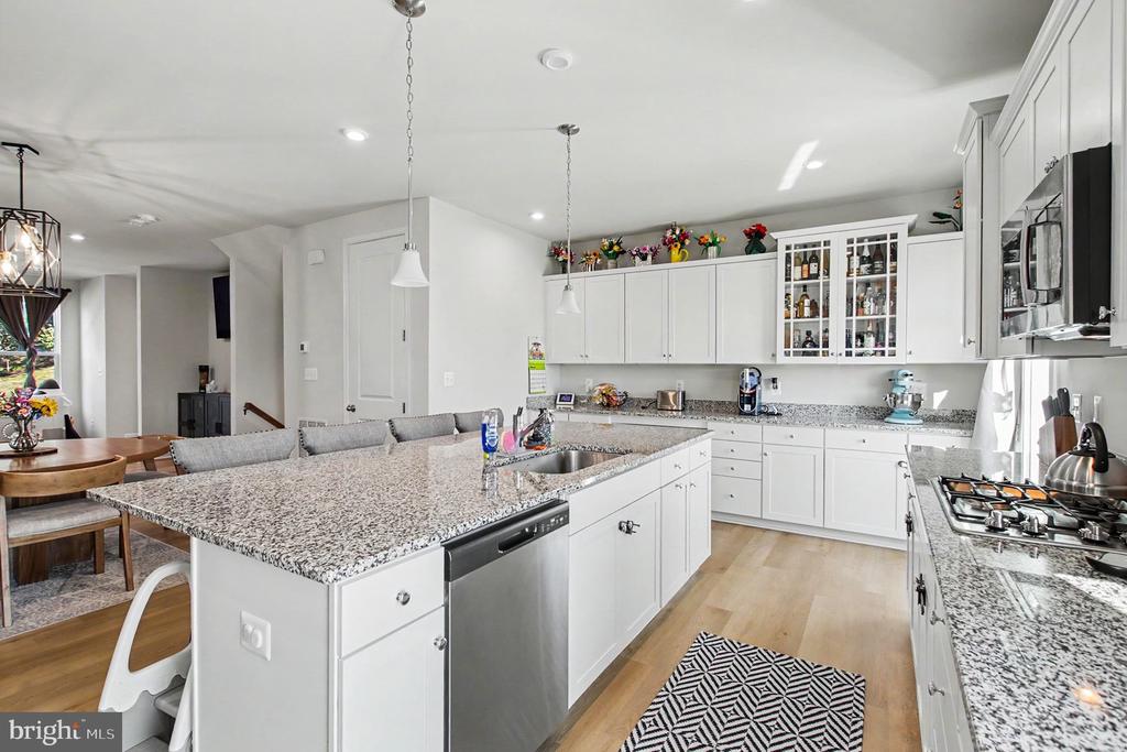 4014 SHIRE MEADOW LANE