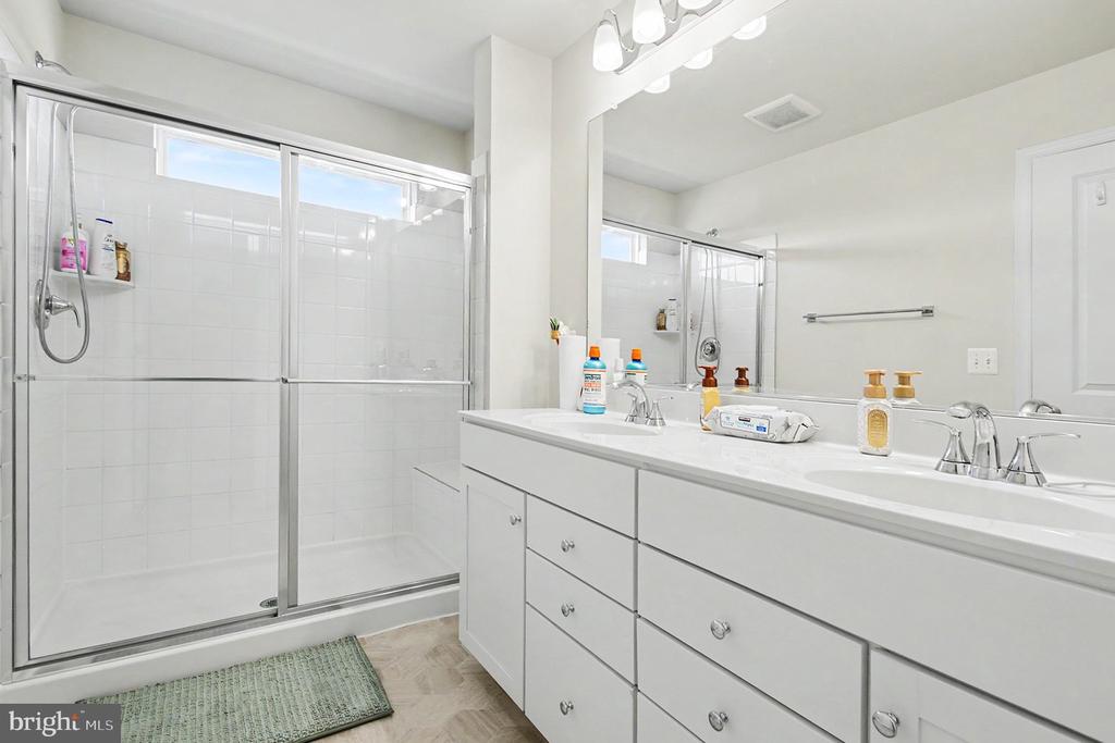 4014 SHIRE MEADOW LANE