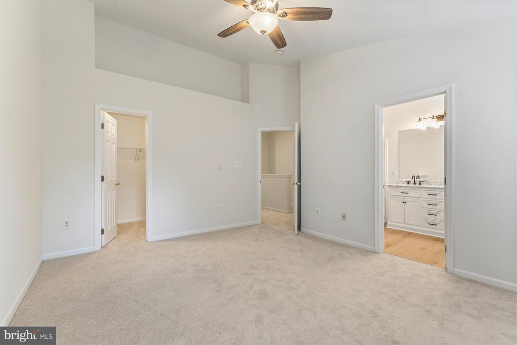 9727 FABER LANE
