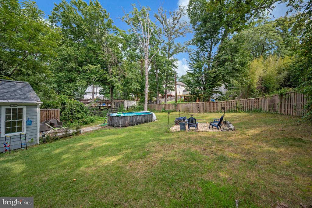 3932 OAKDALE CIRCLE