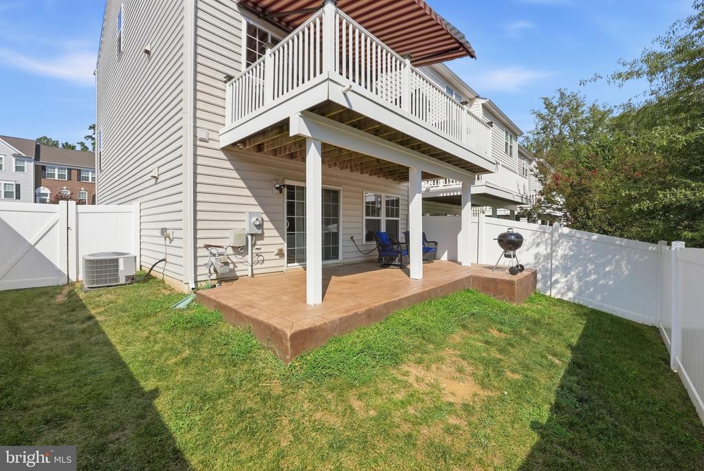 1711 GRANVILLE COURT