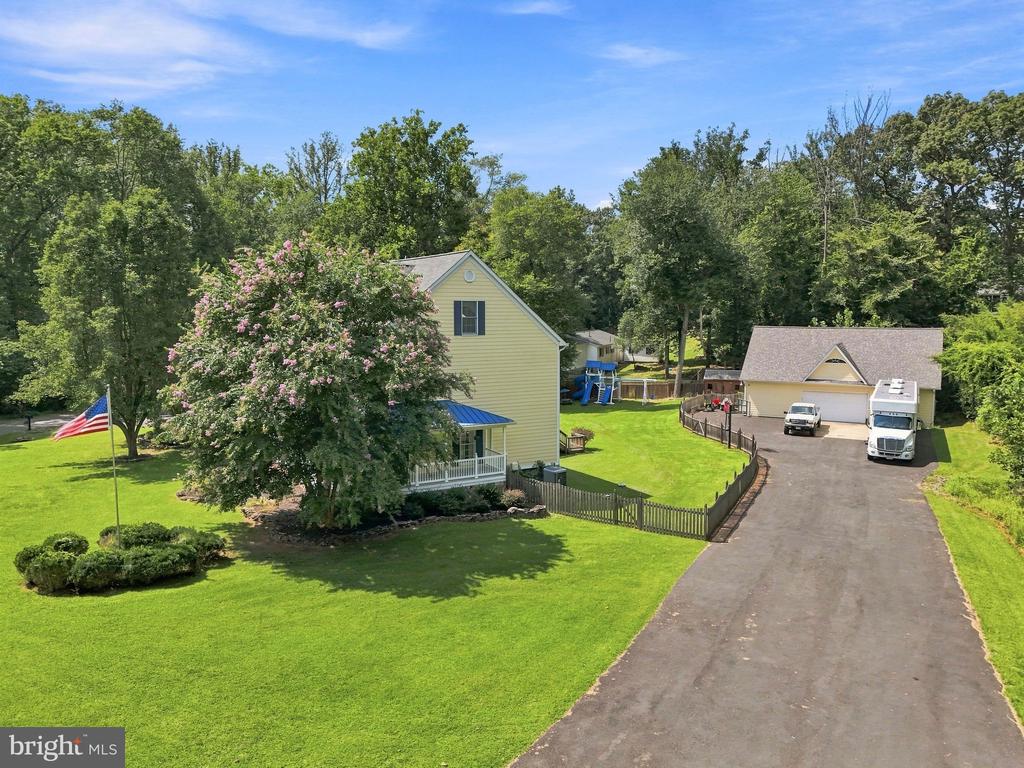 9438 PETTERSON LANE