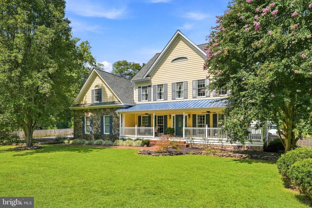 9438 PETTERSON LANE