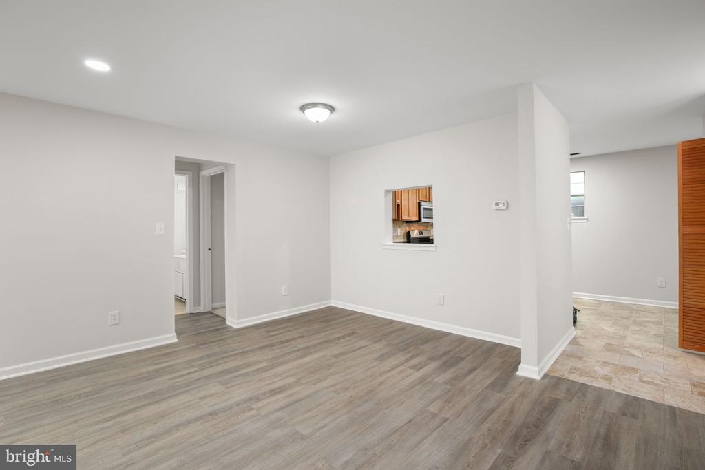 4238 STOCKBRIDGE DRIVE Unit: 83C