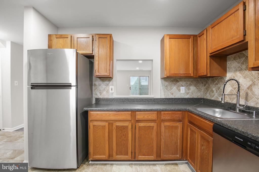 4238 STOCKBRIDGE DRIVE Unit: 83C