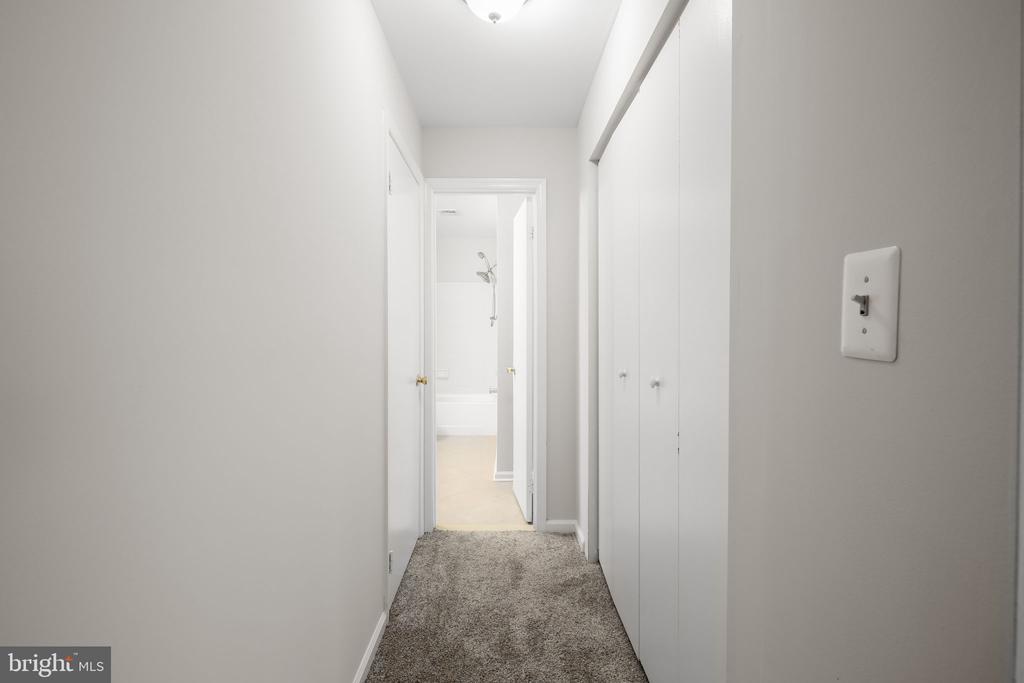 4238 STOCKBRIDGE DRIVE Unit: 83C