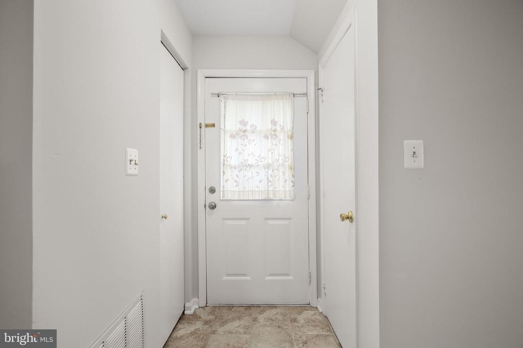 4238 STOCKBRIDGE DRIVE Unit: 83C