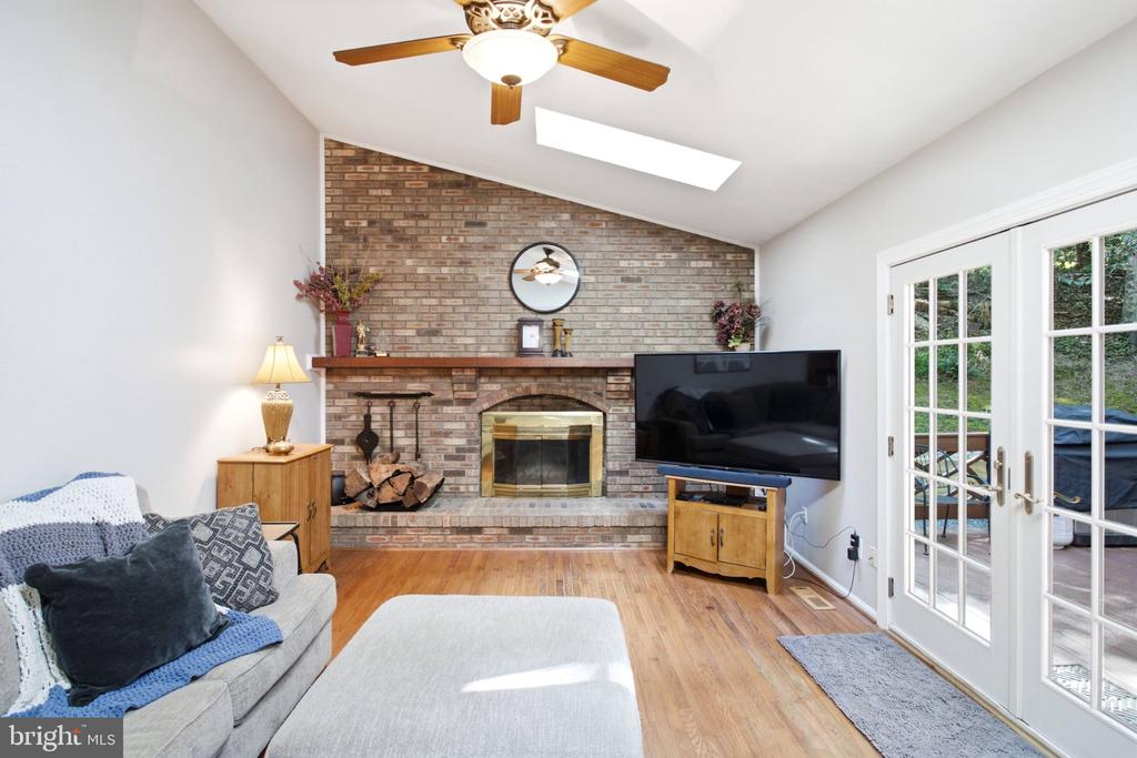 11154 STONEBROOK DRIVE