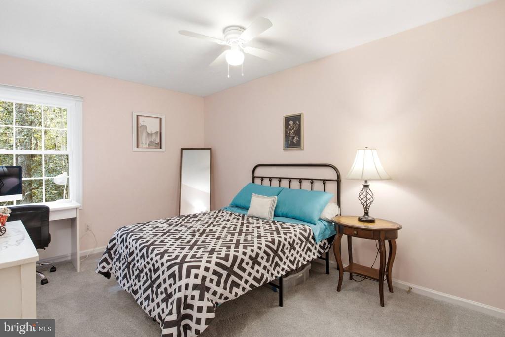 11154 STONEBROOK DRIVE