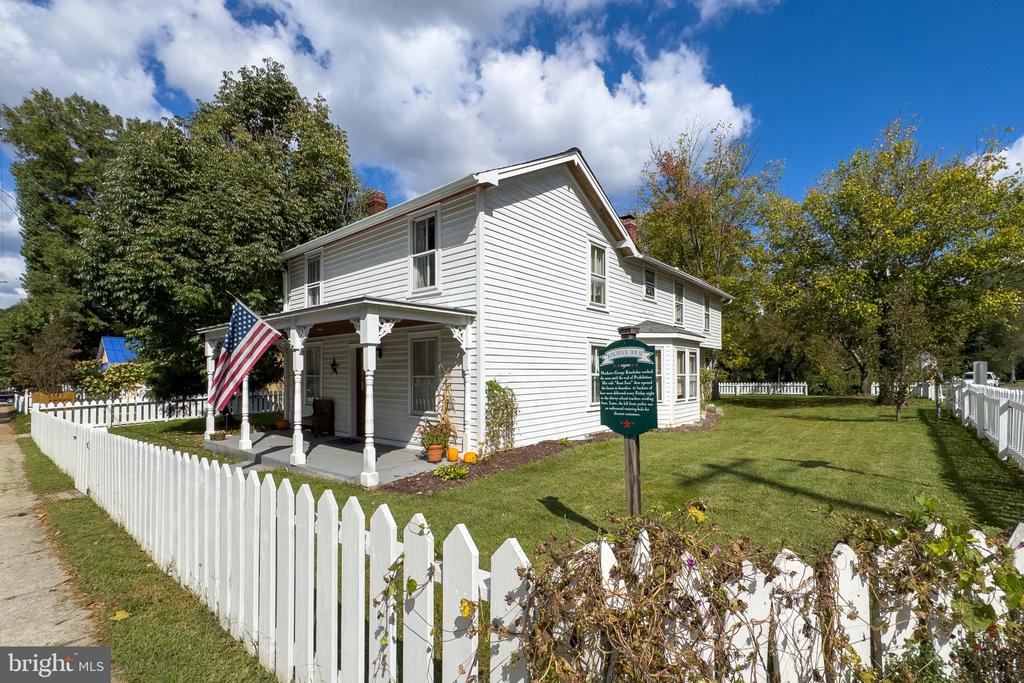 11154 STONEBROOK DRIVE