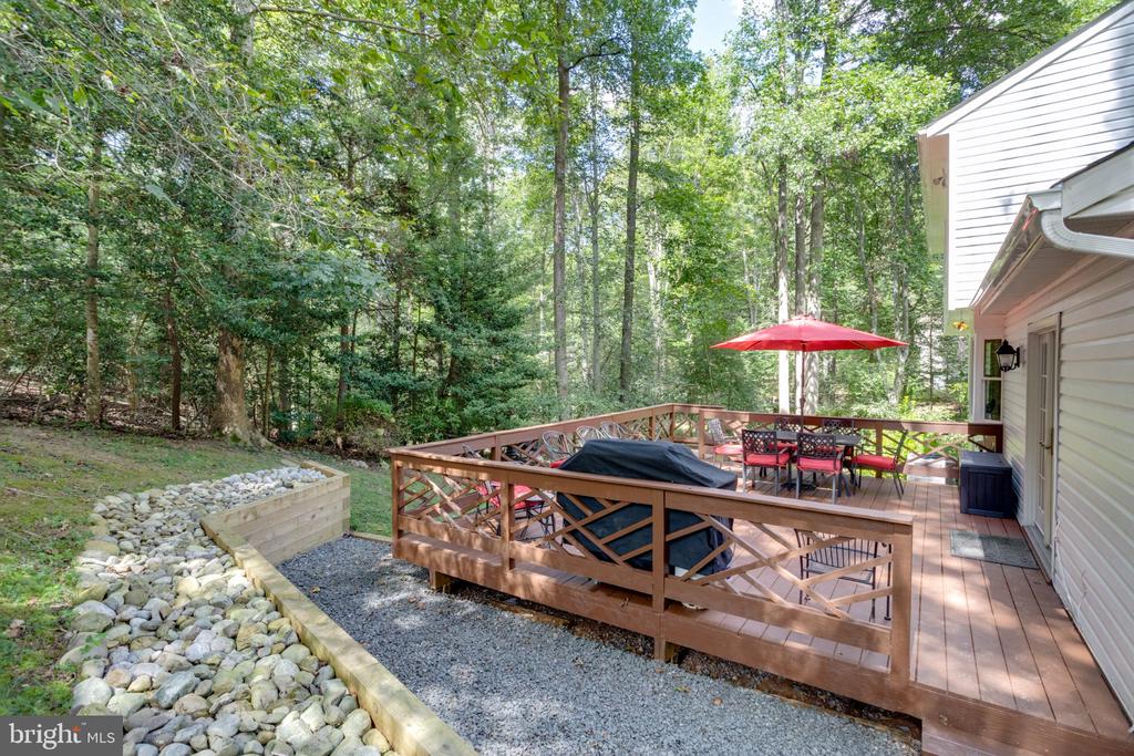 11154 STONEBROOK DRIVE