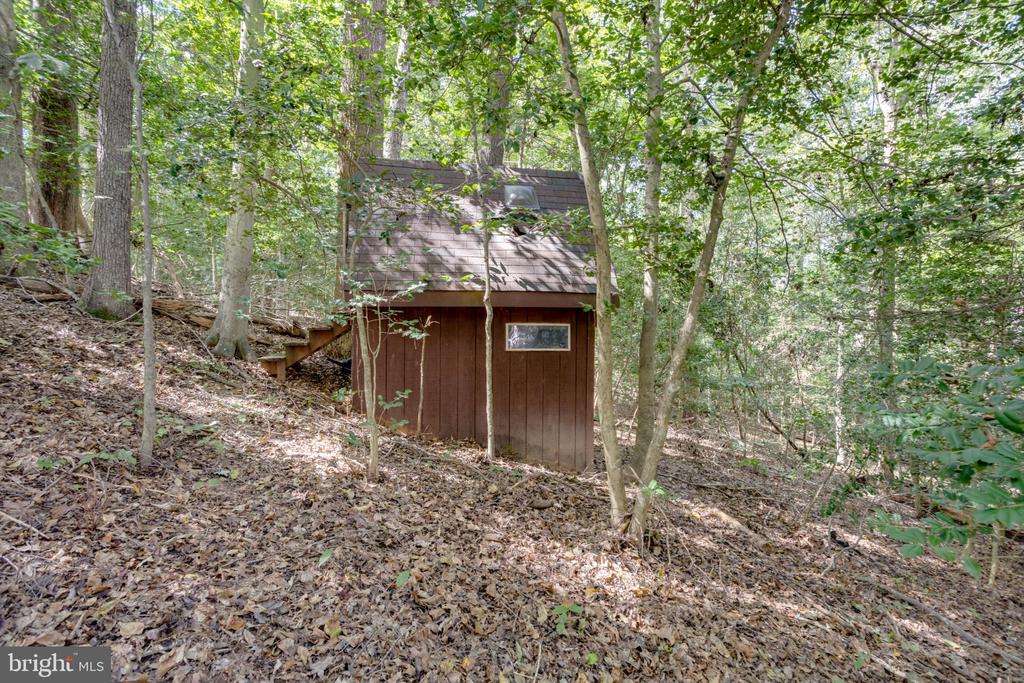 11154 STONEBROOK DRIVE