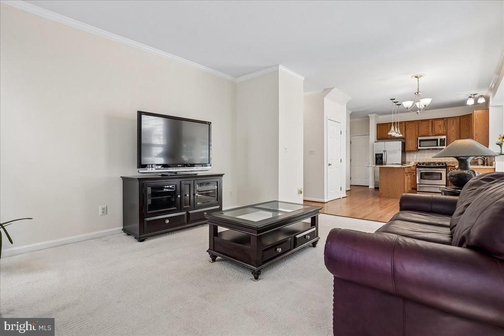 13044 GORHAM WAY