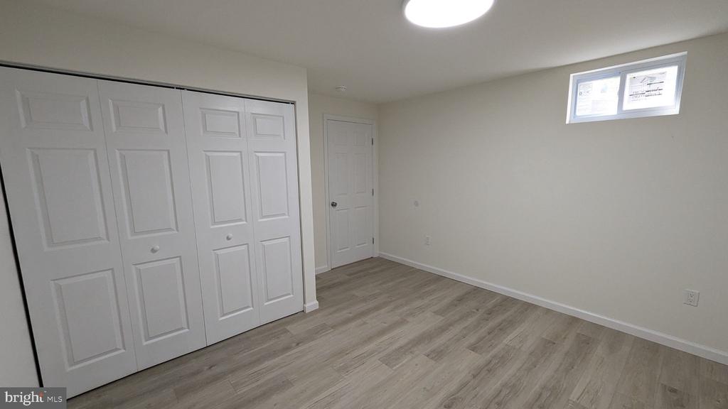 3015 BROMLEY COURT
