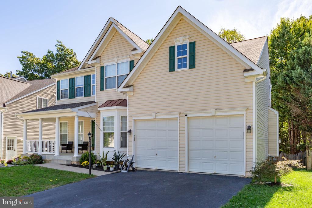 5317 GUNSTON HALL DRIVE
