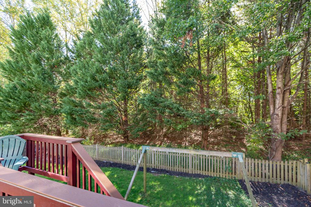 5317 GUNSTON HALL DRIVE