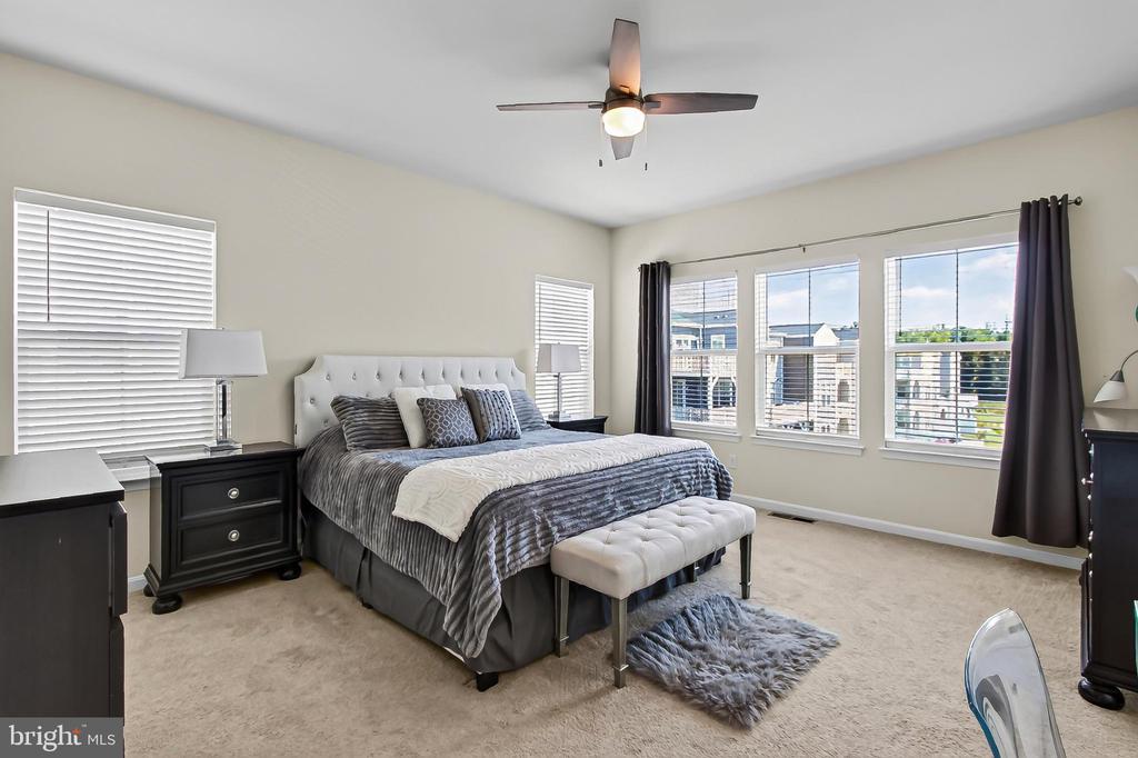 13052 JESSICA GROVE PLACE