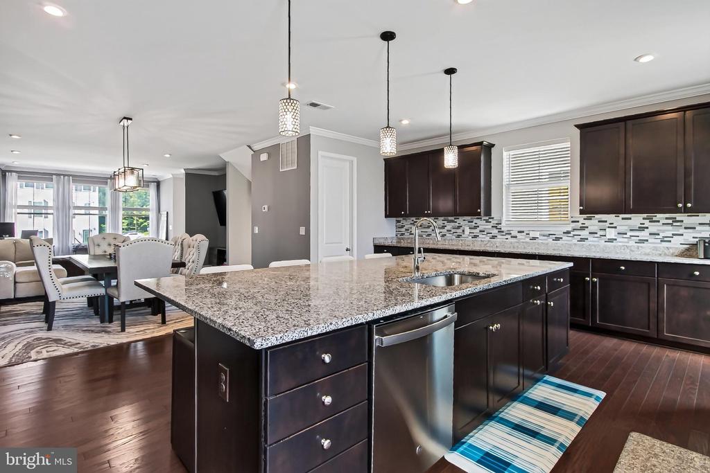 13052 JESSICA GROVE PLACE