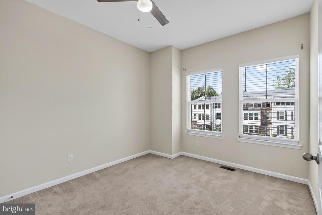 13052 JESSICA GROVE PLACE