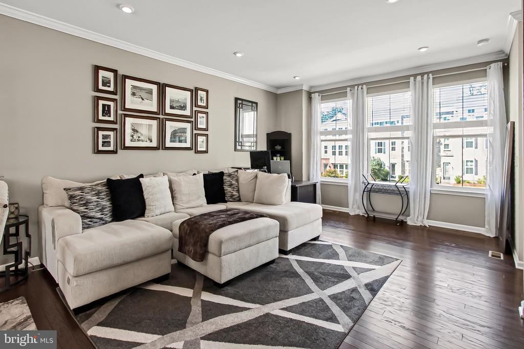 13052 JESSICA GROVE PLACE