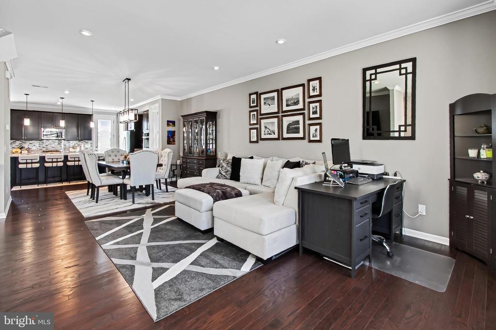 13052 JESSICA GROVE PLACE