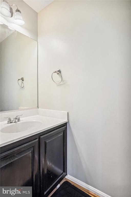 2816 BRIER POND CIRCLE