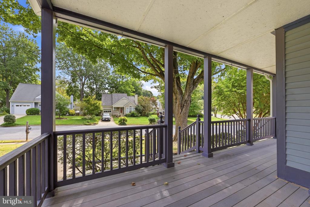15045 HOLLEYSIDE DRIVE