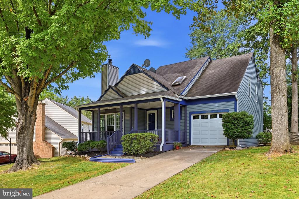 15045 HOLLEYSIDE DRIVE