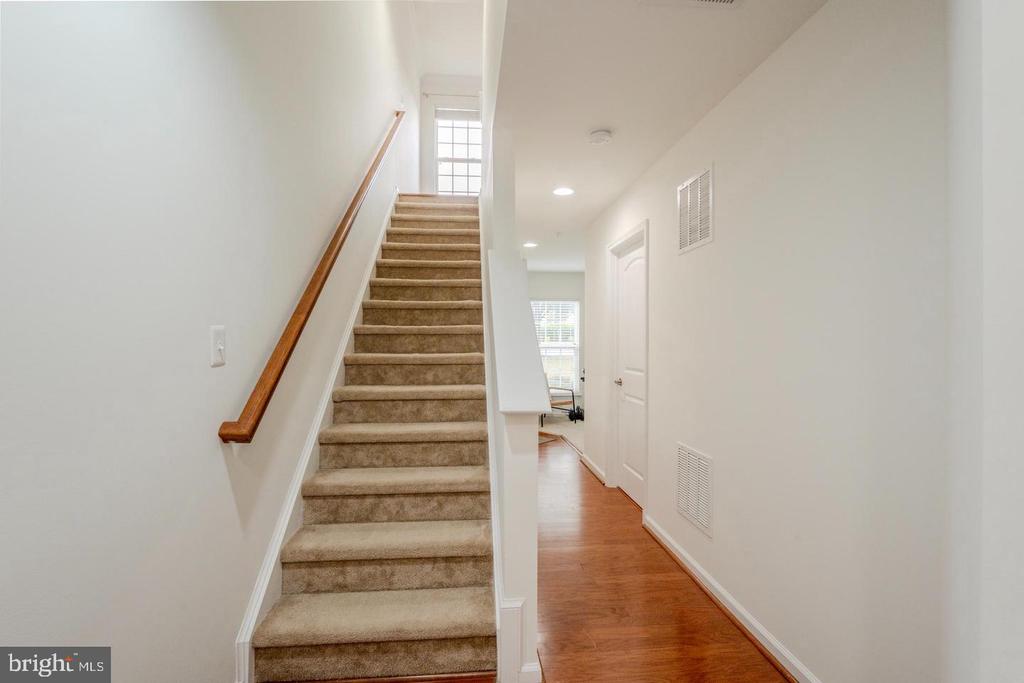 15409 ROSEMONT MANOR DRIVE
