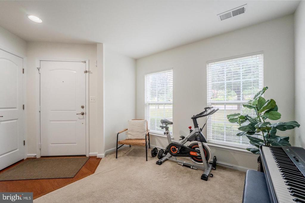 15409 ROSEMONT MANOR DRIVE