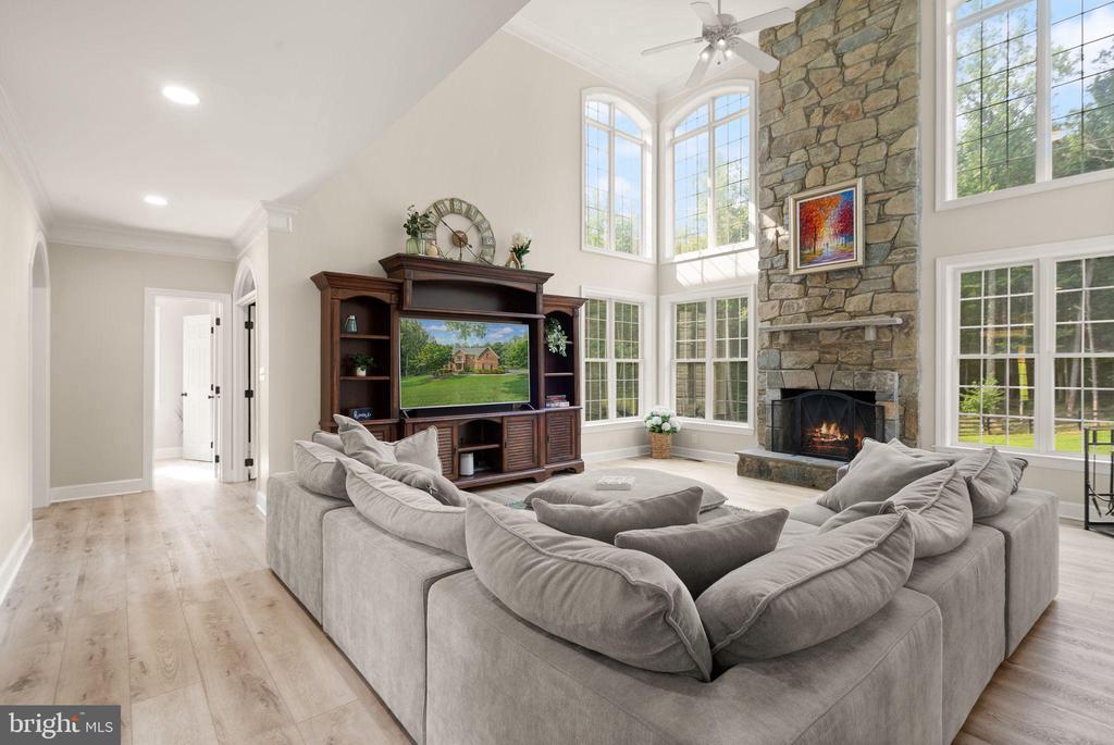 16125 GOSSUM COURT