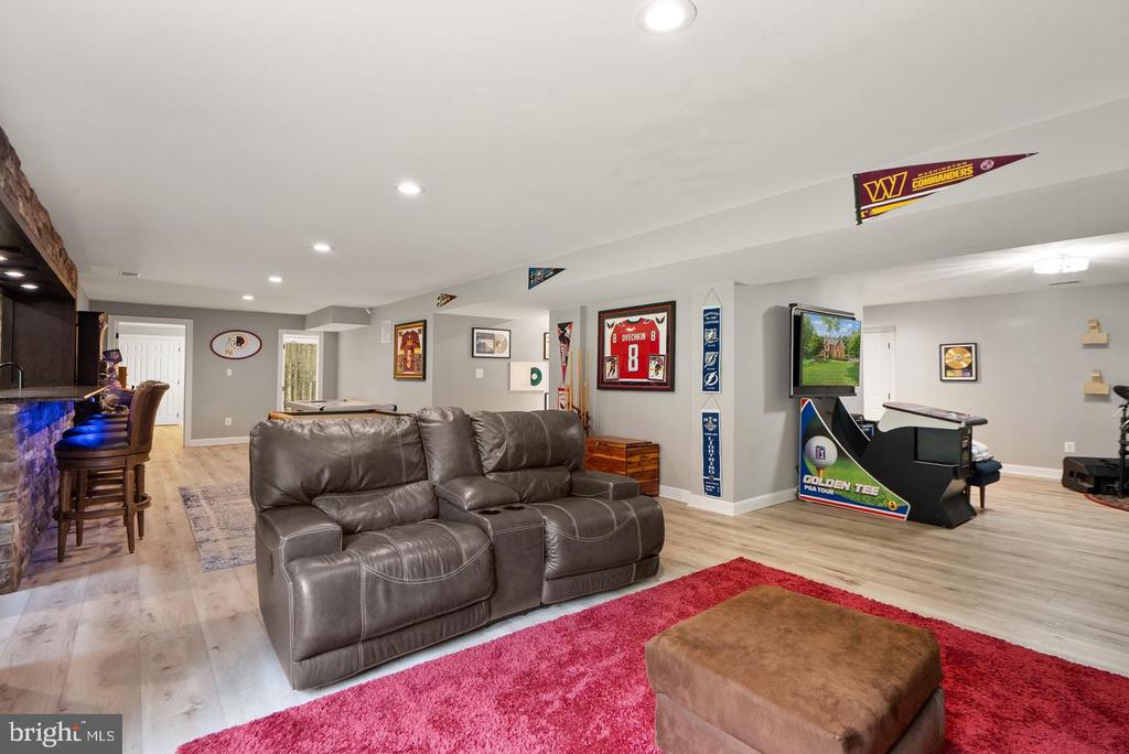 16125 GOSSUM COURT