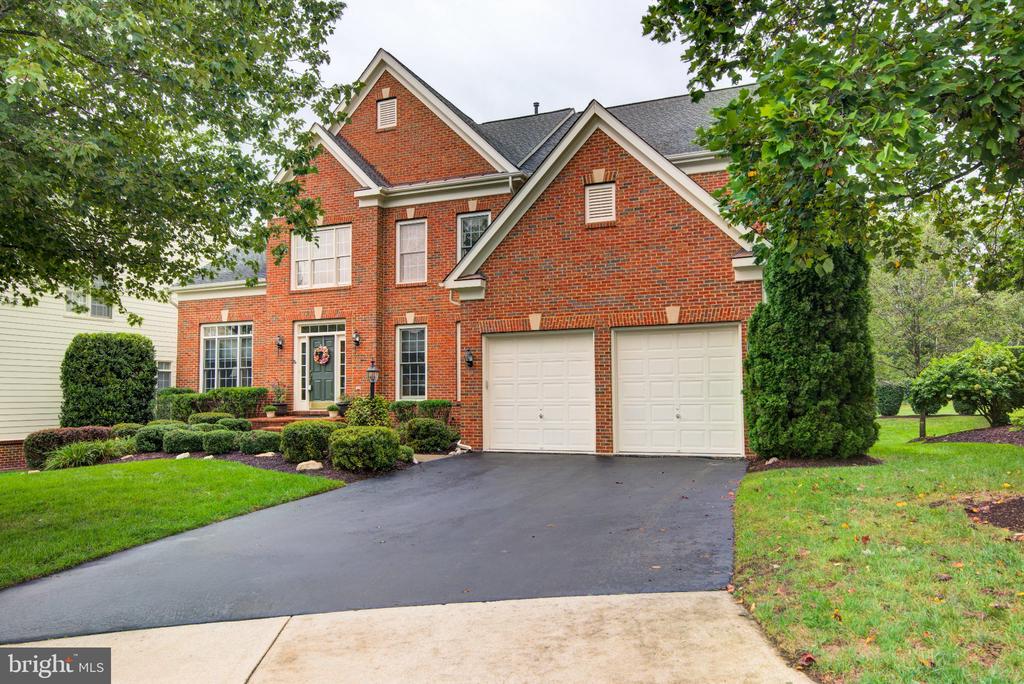4453 TUSCANY COURT