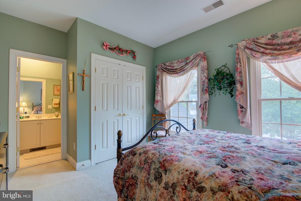 4453 TUSCANY COURT