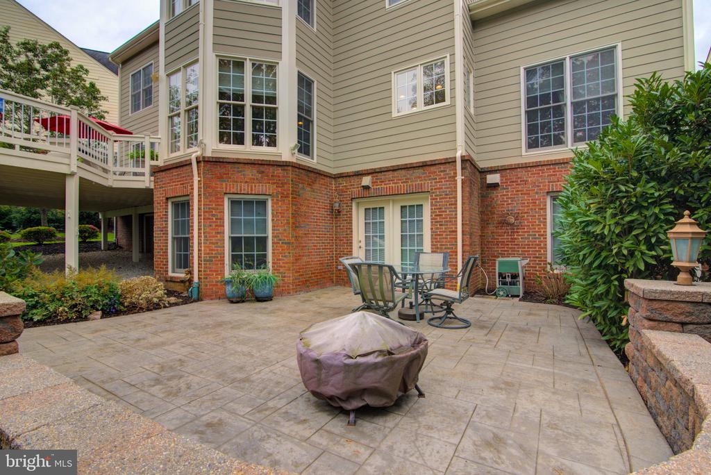 4453 TUSCANY COURT