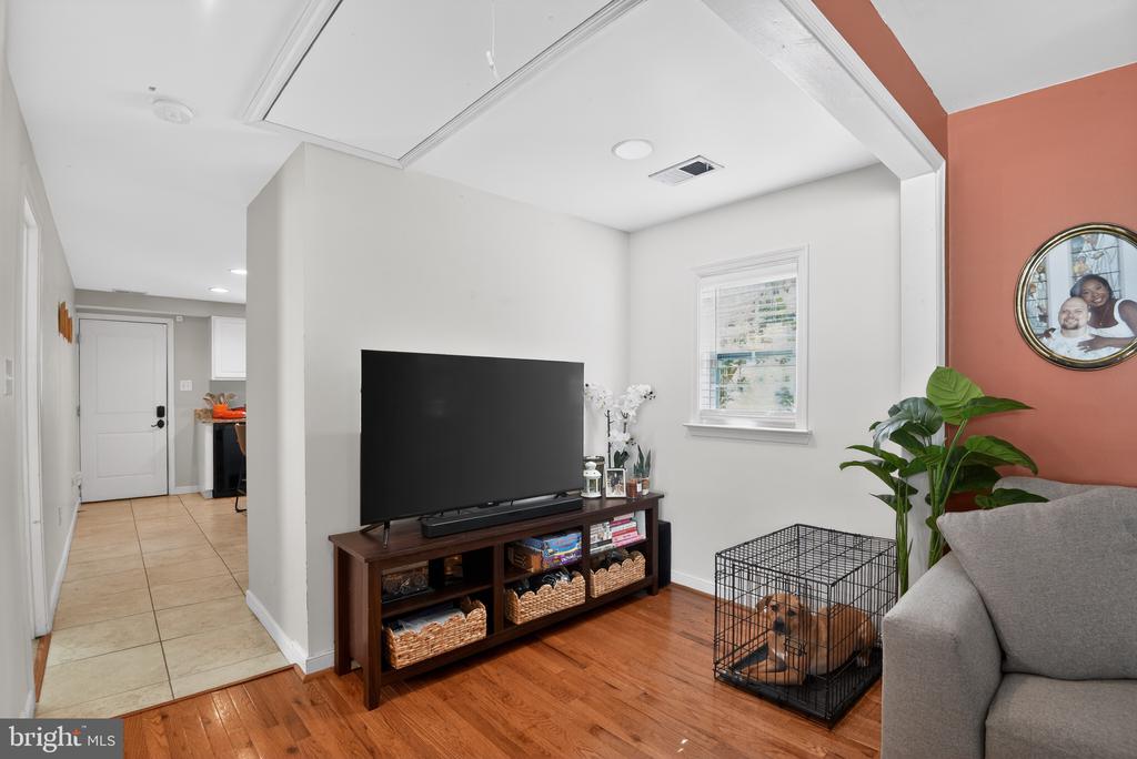 2012 NEWBOURNE STREET