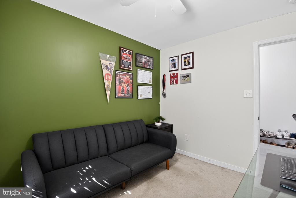 2012 NEWBOURNE STREET